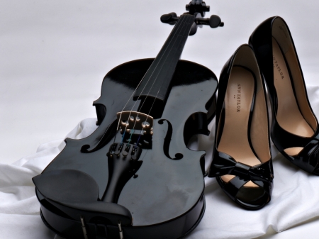 black shoes - mood, music, violin, shoes