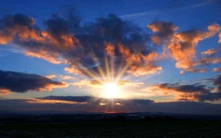 Sunset - clouds, sunset, rays, evening, sun, sky