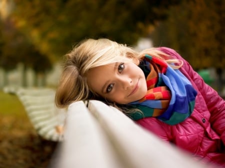 Blurring - scarf, seat, blond, girl, beauty