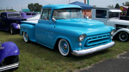 Chevy Stepside - bowtie, classic, gm, blue