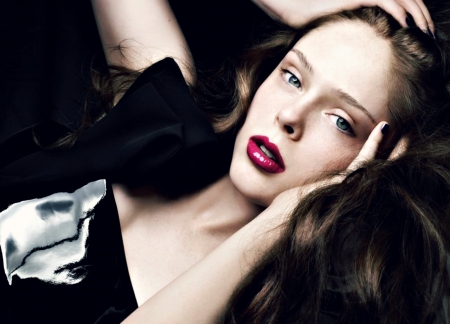 Coco Rocha - coco rocha, pink, black, model, lips, girl, lipstick, woman