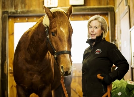 Country Hill Horses - women, fun, female, models, western, girls, cowgirls, style, horses, ranch