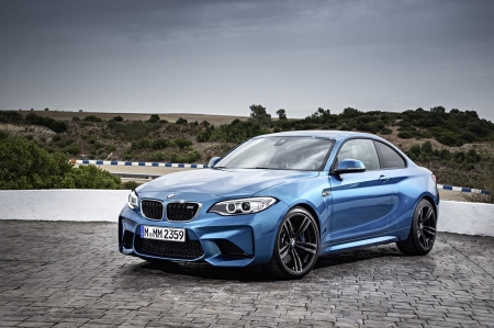 2016-BMW_M2-Coupe - black rims, coupe, 2016, blue