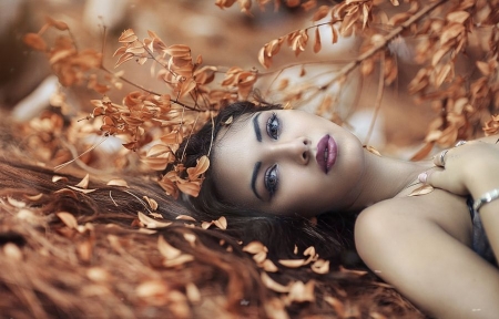 Autumn girl