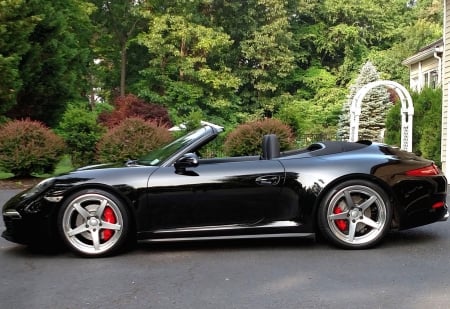 PORSCHE 991 4S - conv, black, custom wheels, porsche