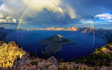 USA, Oregon - rainbow, lake, oregon, crater, usa