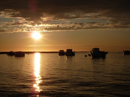 Sunset on the Boats - reflection, clouds, sunset, sea, nature, boats