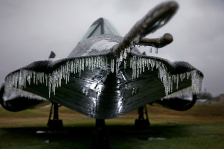 Blackbird Iced - fighter, jet, water, heli, wing, chopper, carrier, sand, rocket, copter, prop, turbo, sky, recon