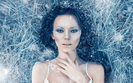 Iced heart - woman, beauty, girl, winter, model, white, alessandro di cicco, blue, iced heart, brunette