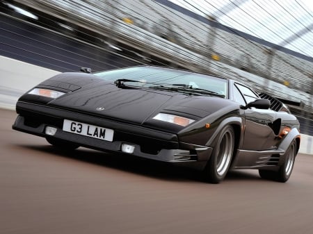 lamborghini countach