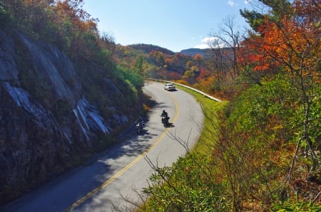 Blue Ridge Parkway, Smoky Mountains, USA - street, motorcycles, fall, forest, car, colors, autumn