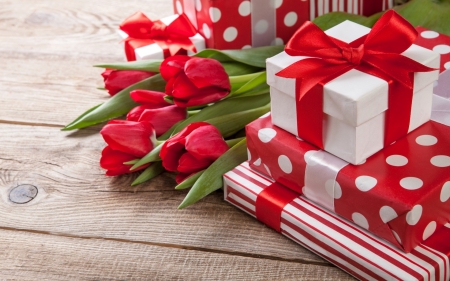 Have a special day! - gift, valentine, spring, wood, lalele, white, bow, box, red, tulipe, green, card, dot, flower