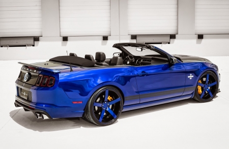 Ford-Mustang-Shelby-GT500-Convertible