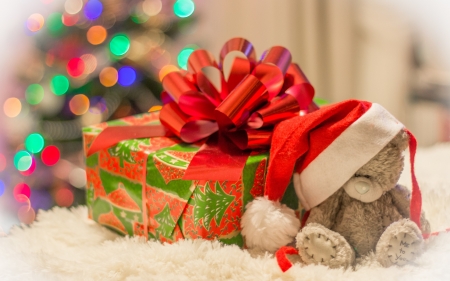 Merry Christmas! - hat, bokeh, toy, christmas, craciun, red, lights, teddy bear, box, gift, bow