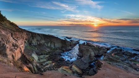 the bowl on oregon pacific coast at sunset - bowl, rocks, coast, sunset, ocean