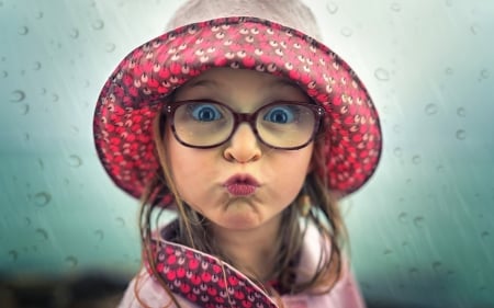 Just a rainy day - girl, hat, blue eyes, fetita, child, copil, john wilhelm, pink, mood, rainy day, cute