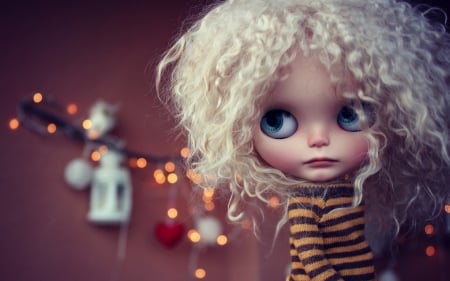 Doll - christmas, craciun, lights, blond, girl, toy, doll