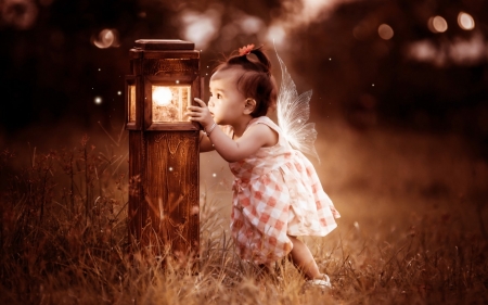 Wander - girl, light, fetita, night, wings, child, copil, creative, fantasy, lantern, situation, sweet, fairy, cute, little