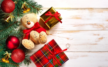 Merry Christmas! - ball, red, craciun, christmas, wood, toy, card, teddy bear, gift, green