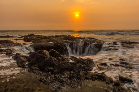 Thor 's Well Sunset - cape perpetua, sunset, rocks, oregon