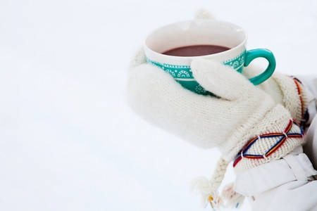 Hot Chocolate - winter, photography, snow, chocolate, cup, gloves