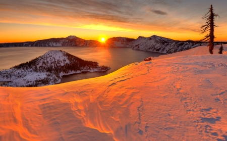 Crater Lake, Oregon - national park, winter, sunset, snow, sun, sky