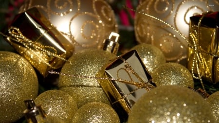 Christmas Decorations - gold, baubles, decorations, christmas