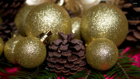 Christmas Decorations - baubles, wallpaper, decorations, christmas