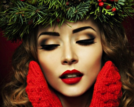 Christmas beauty - woman, craciun, girl, make-up, gloves, christmas, model, face, red, green