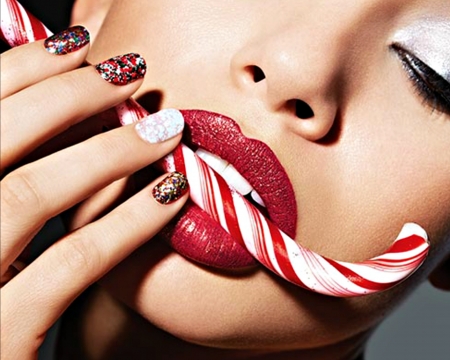 Beauty - girl, beauty, christmas, lips, make-up, womna, craciun, red, model, face, candy