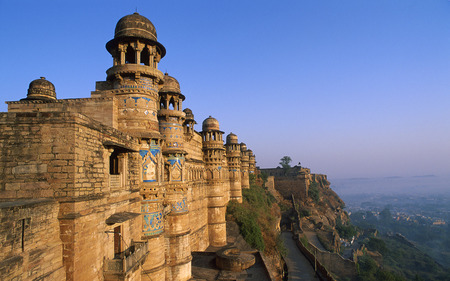 India - Monuments - hill, windows7theme, india, monuments, building