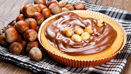 Hazelnut cream pie - hazelnut, nuts, delicious, food, chocolate, desssert, sweet