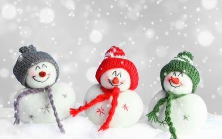 Snowmen - craciun, hat, winter, scarf, snowman figurine, deco, christmas, white, red, green