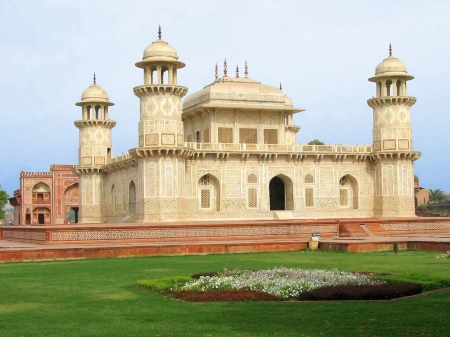 Tomb of I'timad-ud-Daulah - architecture, middle eastern architecture, modern, palace