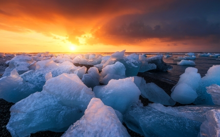 Ice Beach - clouds, sunlight, winter, water, coast, beach, sea, sunrise, ocean, ice, shore, sunset, nature, SkyPhoenixX1, sun