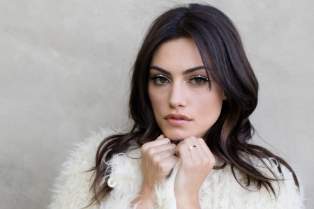 Phoebe Tonkin - woman, white, actress, girl, phoebe tonkin