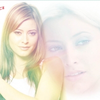 holly valance