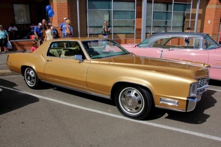 Mint Gold Cadillac Eldorado - CAR, Afro, PIMP, American