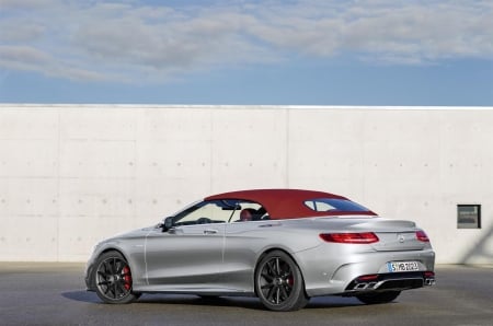 2016-Mercedes-Benz-S63-AMG-4Matic-Cabriolet-Edition - black wheels, red conv top, silver, benz