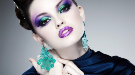 Beauty - blue, girl, beauty, jewel, make-up, purple, hand, green, woman, model, face