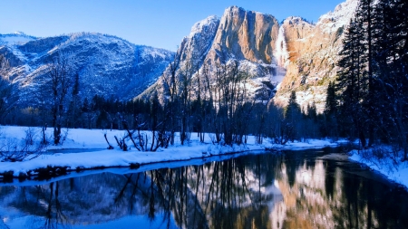 River and mountain in winter - trees, winter, beautiful, snow, mountain, river, ice, cliffs, cold, frost, rocks