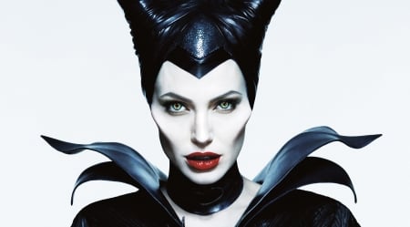 Maleficent (2014) - maleficent, actress, black, lips, fantasy, white, red, Angelina Jolie, woman, movie, disney