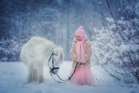 áƒ¦ - nature, trees, winter time, snow, winter, splendor, child, snowy