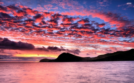 Colorful Sunset Above the Ocean - sky, landscape, clouds, sunset, ocean, nature, mountain, colorful