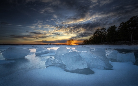 Icy Sunset - winter, lake, icy, sunset