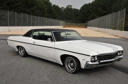 1970-Chevrolet-Caprice - GM, White, Lowrider, Classic