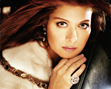 Debra Messing - woman, face, actress, debra messing, girl, hand, jewel