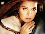 Debra Messing