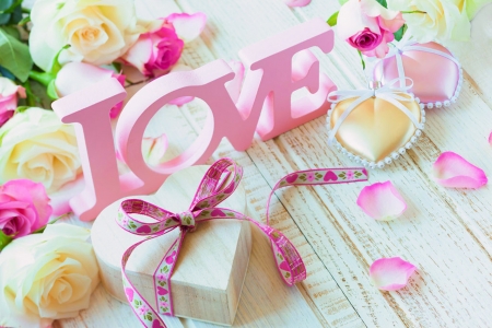 Gift with pink love - roses, gift, love, valentine