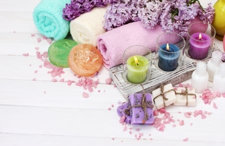 áƒ¦ - canndle, petals, spa, flowers, lilacs